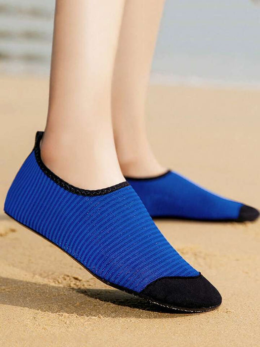 Mens and Woman Anti-slip Aqua Socks
